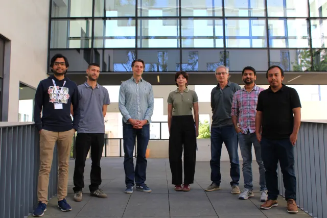 Ultrafast Dynamics in Nanoscale Systems